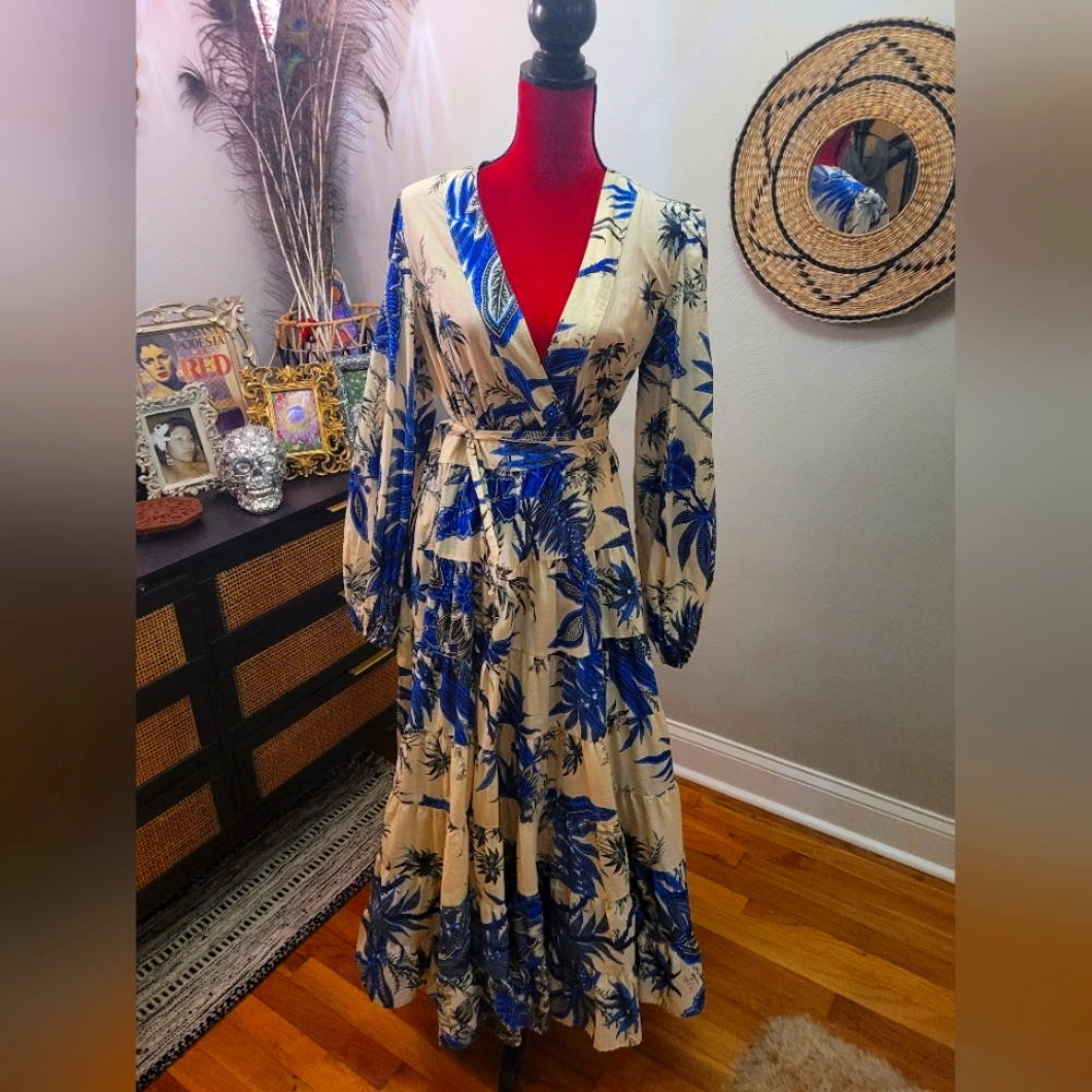 Ready for Spring!? Gorgeous wraparound dress